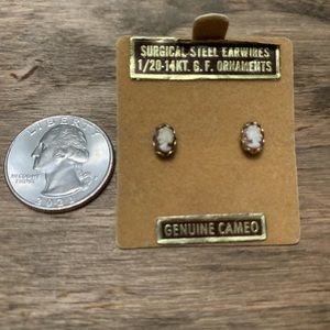 Vintage Cameo Earrings 1/20 - 14kt. G.F. Ornaments. Genuine Cameo. Ornate detail